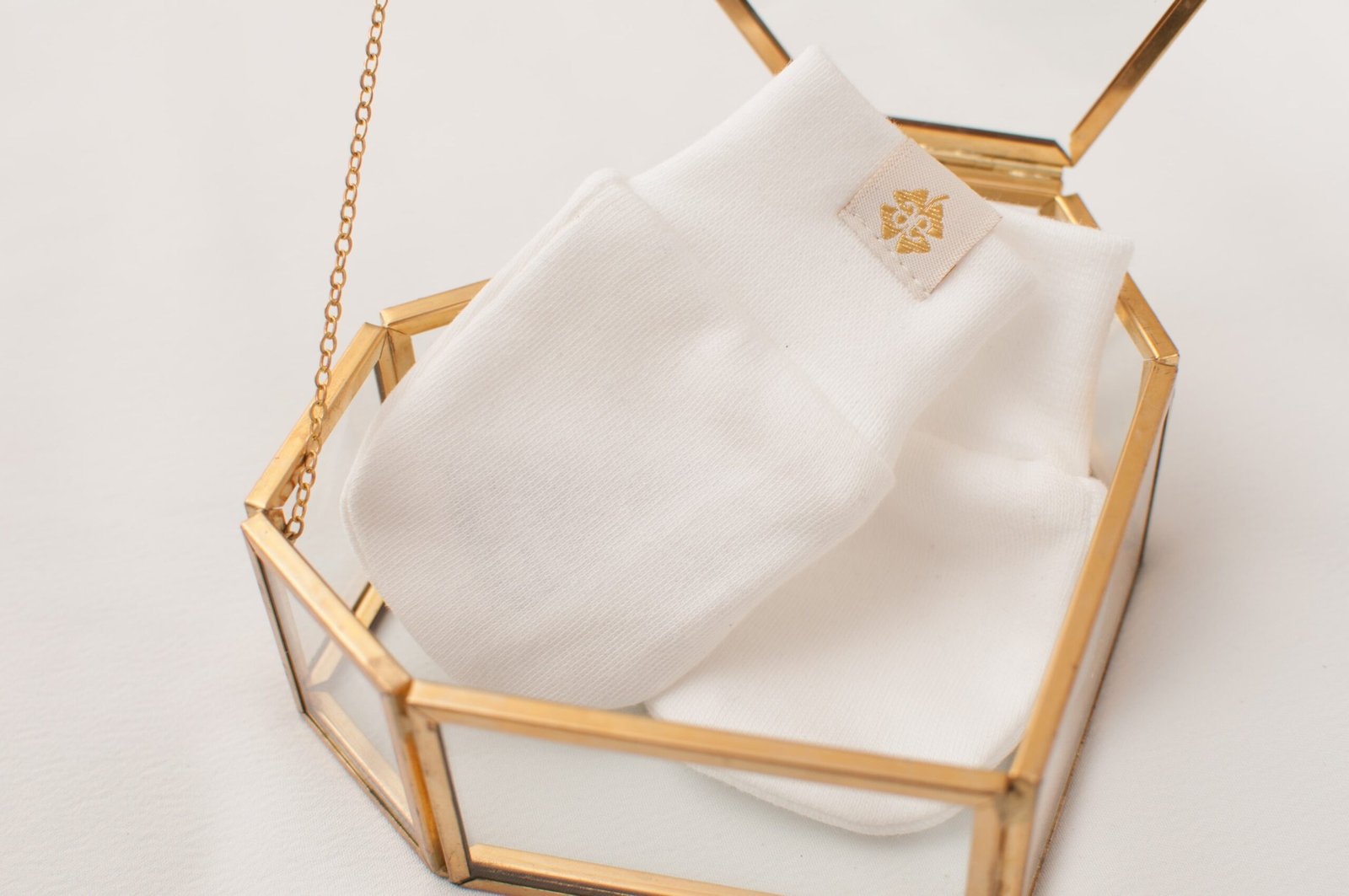 Baby Scratch Mittens | Hypoallergenic, Soft, Organic Cotton